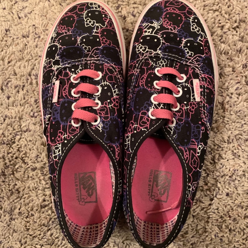 Hello Kitty Vans